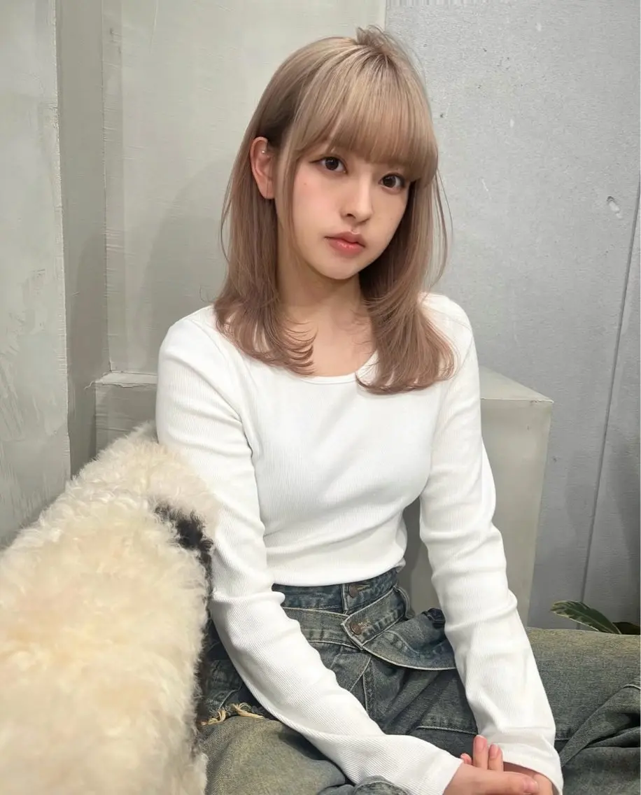 ミディアム カラー カット ヘアカラー トリートメント 韓国/レイヤー/ 透明感🩶ひかる🩶のヘアスタイル