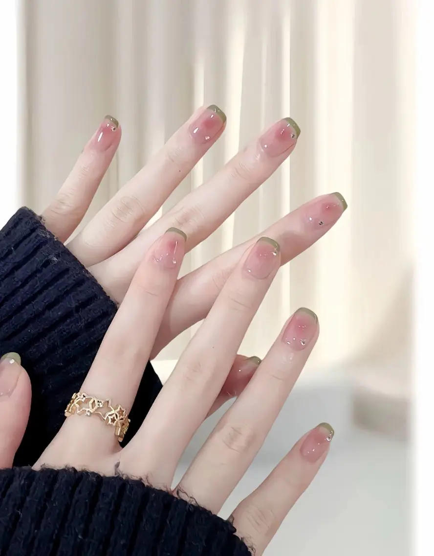 ネイル ハンドネイル 🎀 NaNa_nailのネイルデザイン
