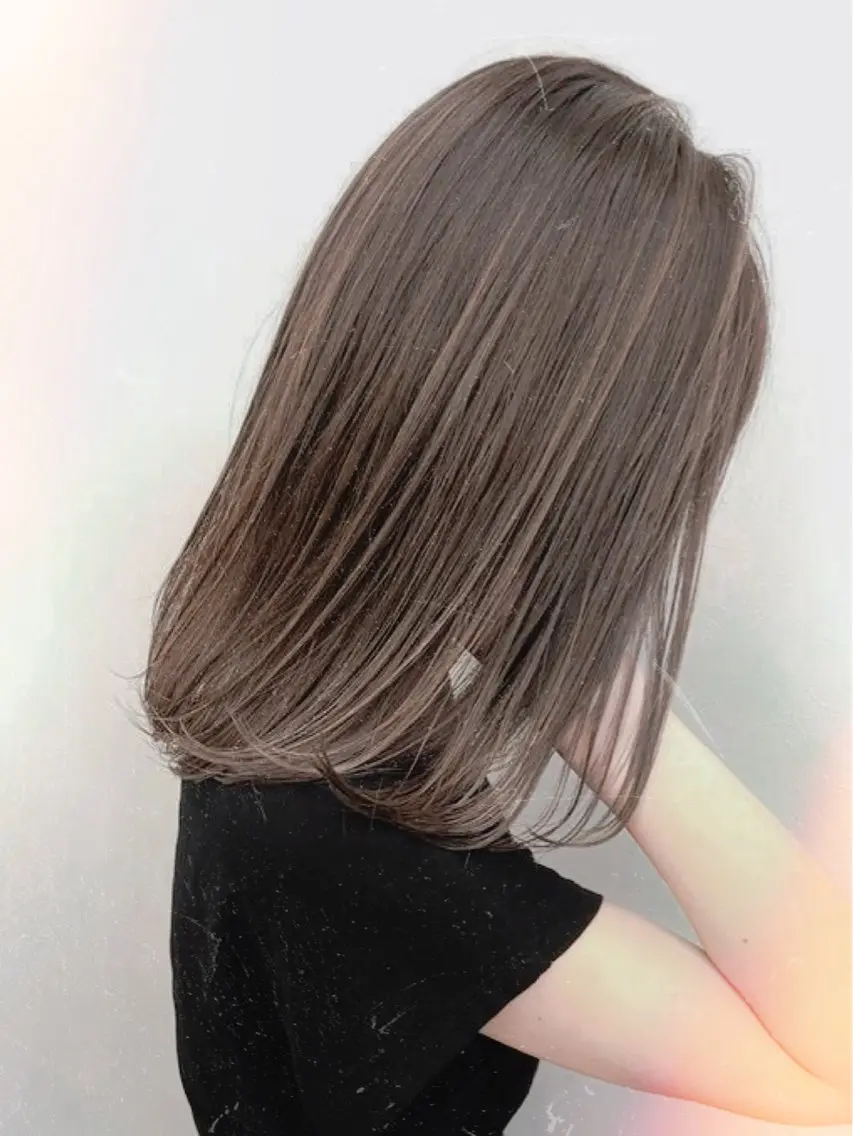 ミディアム ハイライト ヘアカラー ﾕｳﾅ/ ショート・ボブ🐰のヘアスタイル
