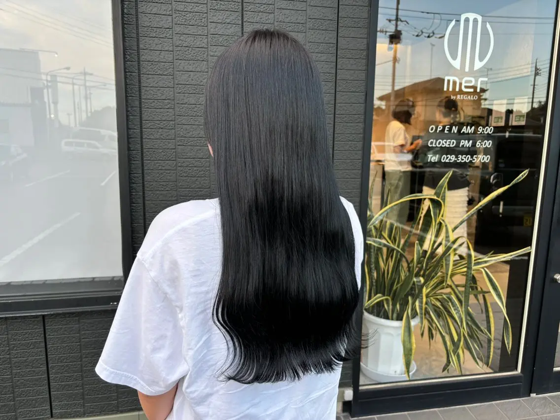 ロング カラー 黒髪 🌷艶感カラー🌷 富施　優花のヘアスタイル