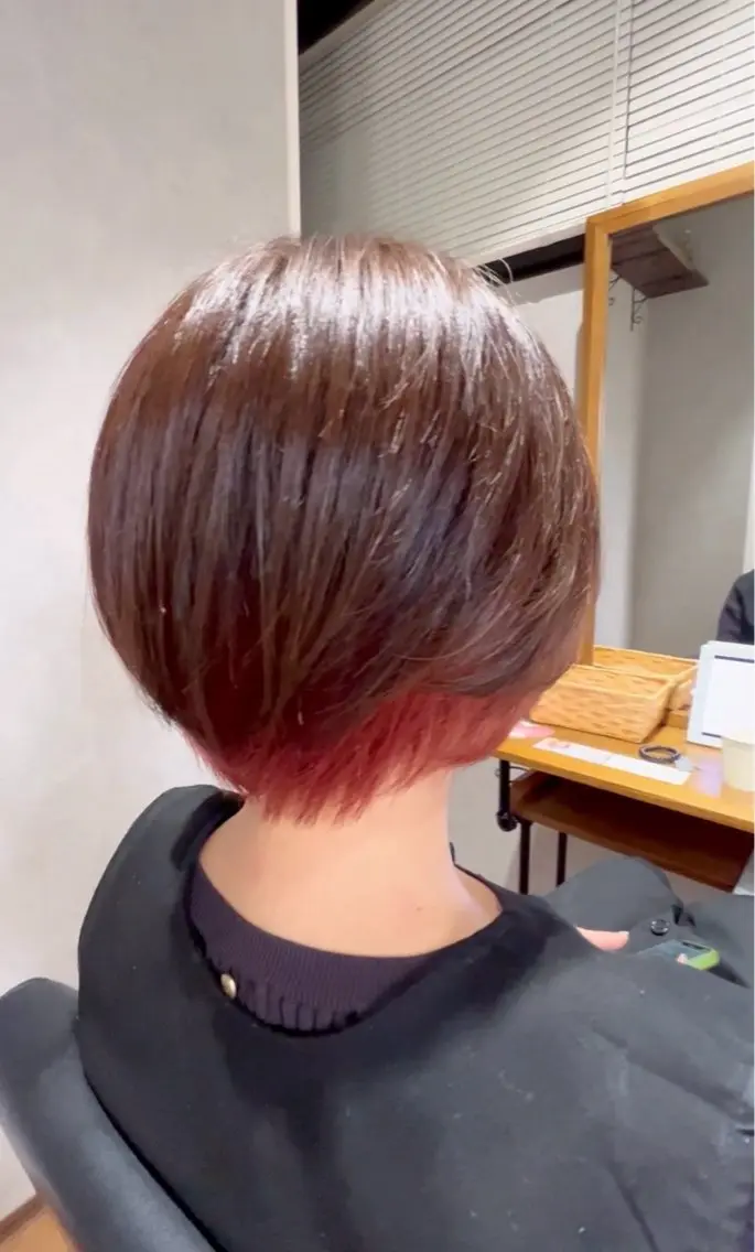 ショート カラー インナーカラー レッドカラー カット ヘアカラー ✨ハイトーン カラー福岡拓也✨のヘアスタイル