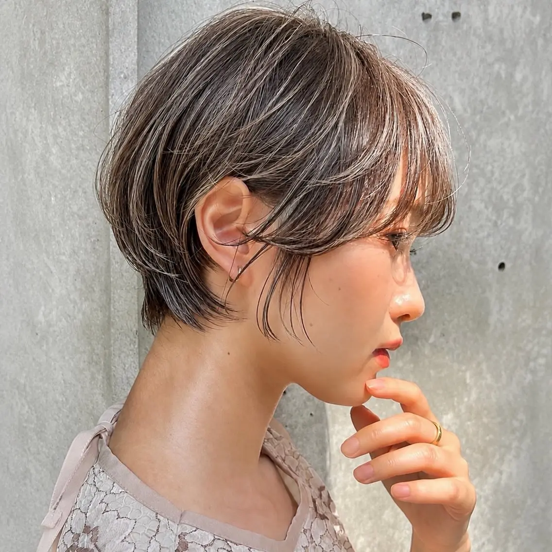 ショート カラー 心斎橋/難波ショート 白髪ぼかし 中尾のヘアスタイル