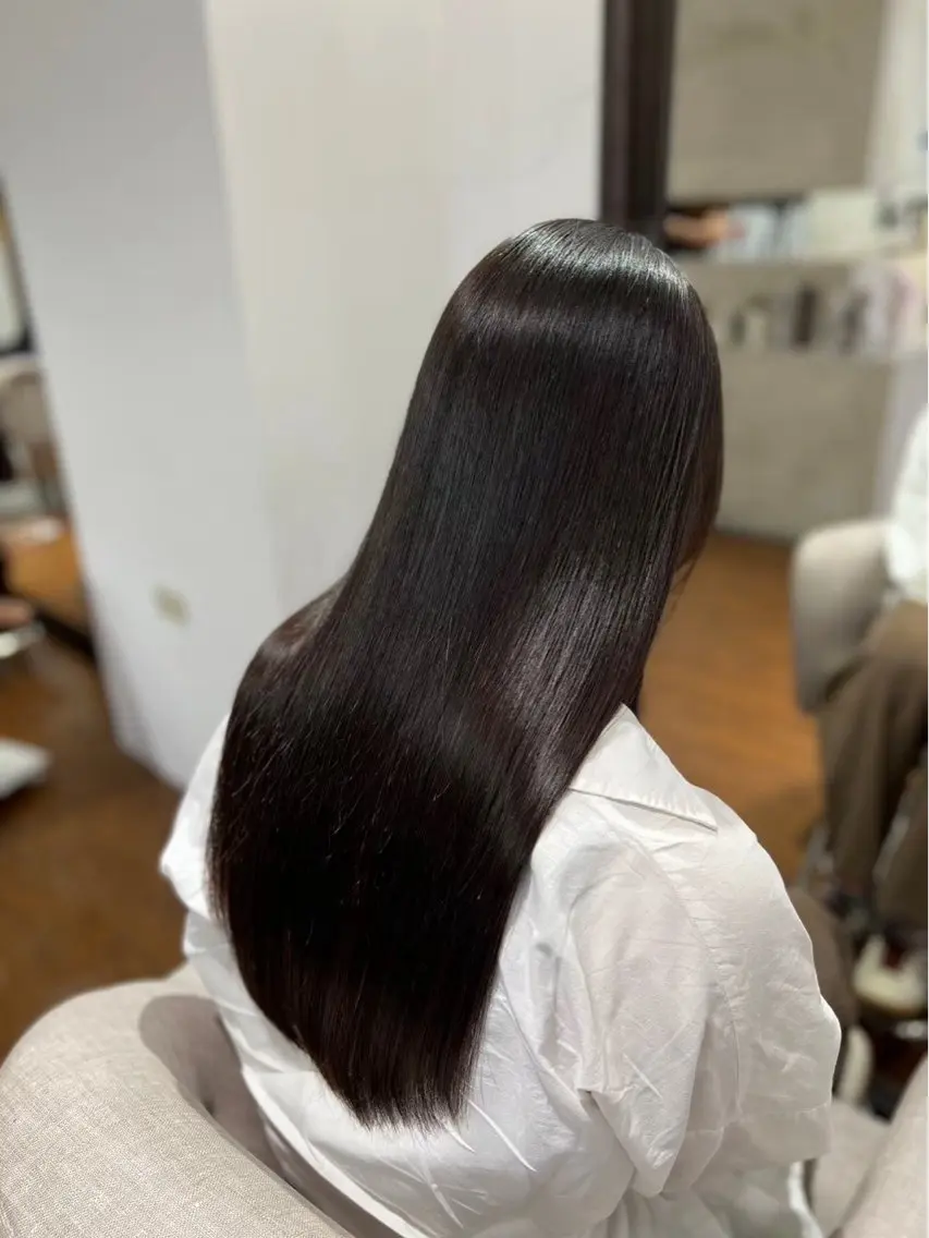 ロング 縮毛矯正 上川 柚綺のヘアスタイル