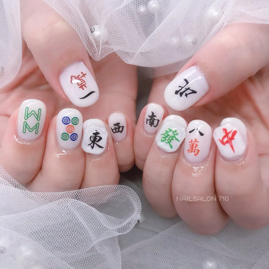 ネイル ハンドネイル フットネイル ナナイチゼロ I.Naoのネイルデザイン
