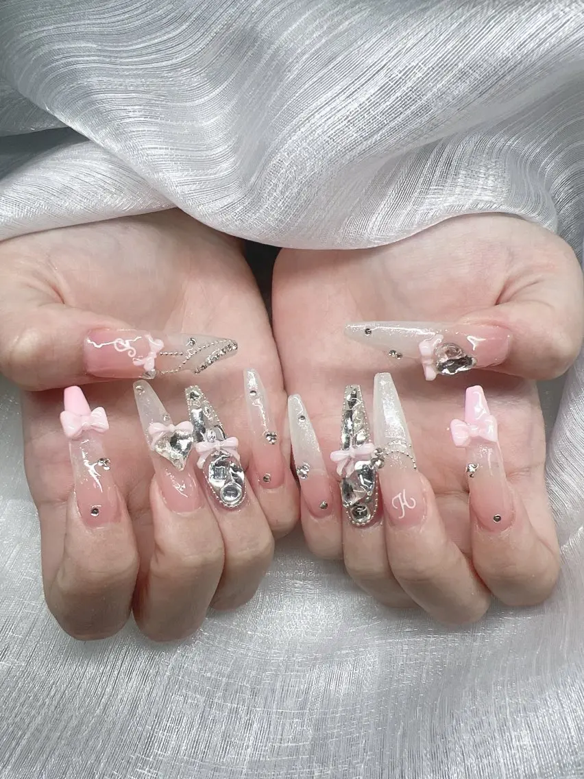 ネイル ハンドネイル Lee Nails チップ長さだし専門店のネイルデザイン