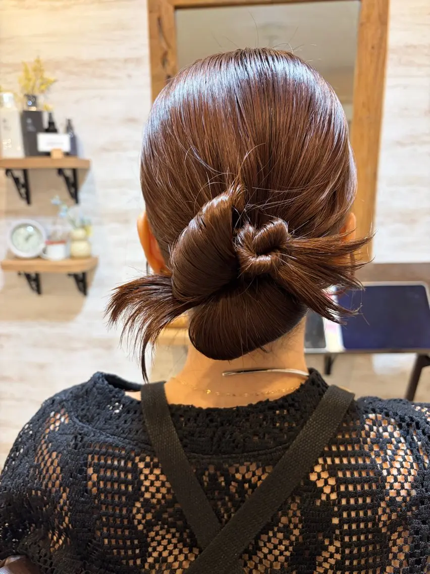 ミディアム 塩尻 ヘアセットのヘアスタイル