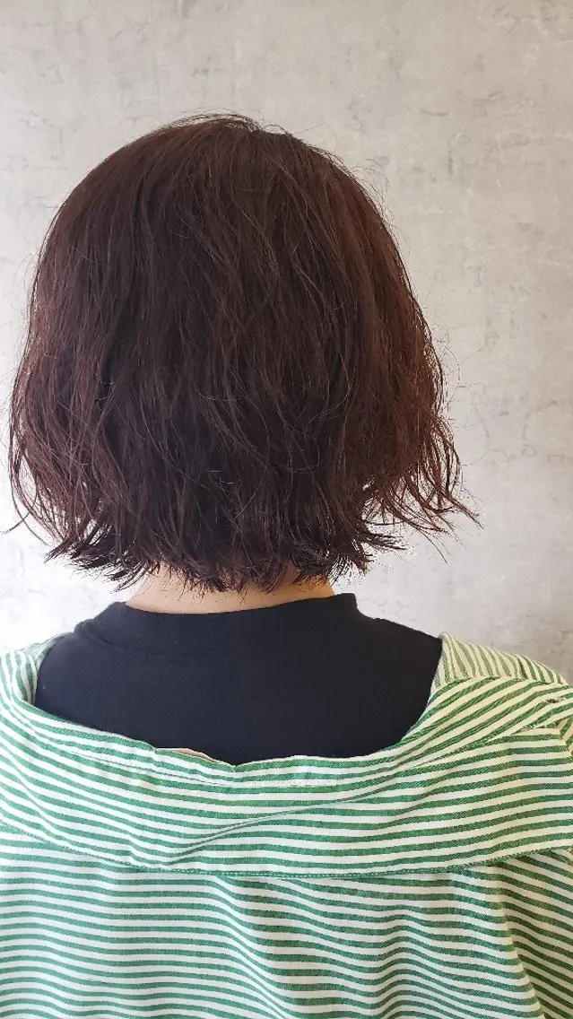 ショート くせ毛 🤍山岸 彩花🤍のヘアスタイル