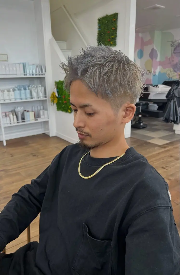 【Men'sハイトーン】ダブルカラー+カットの写真