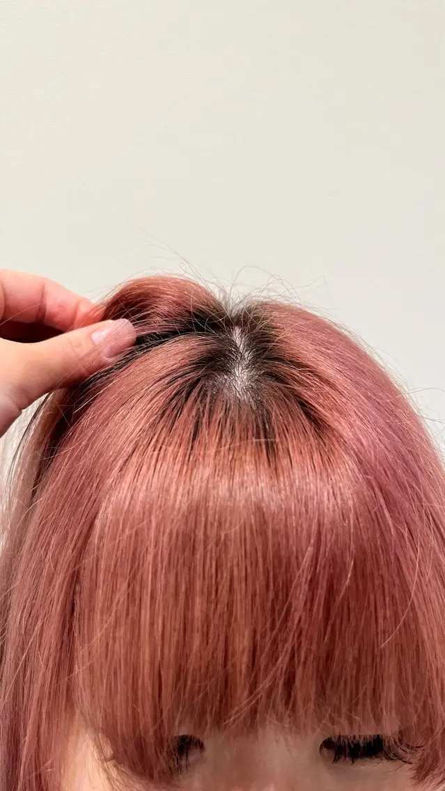 ミディアム 佐藤　ひなの ／艶髪のヘアスタイル