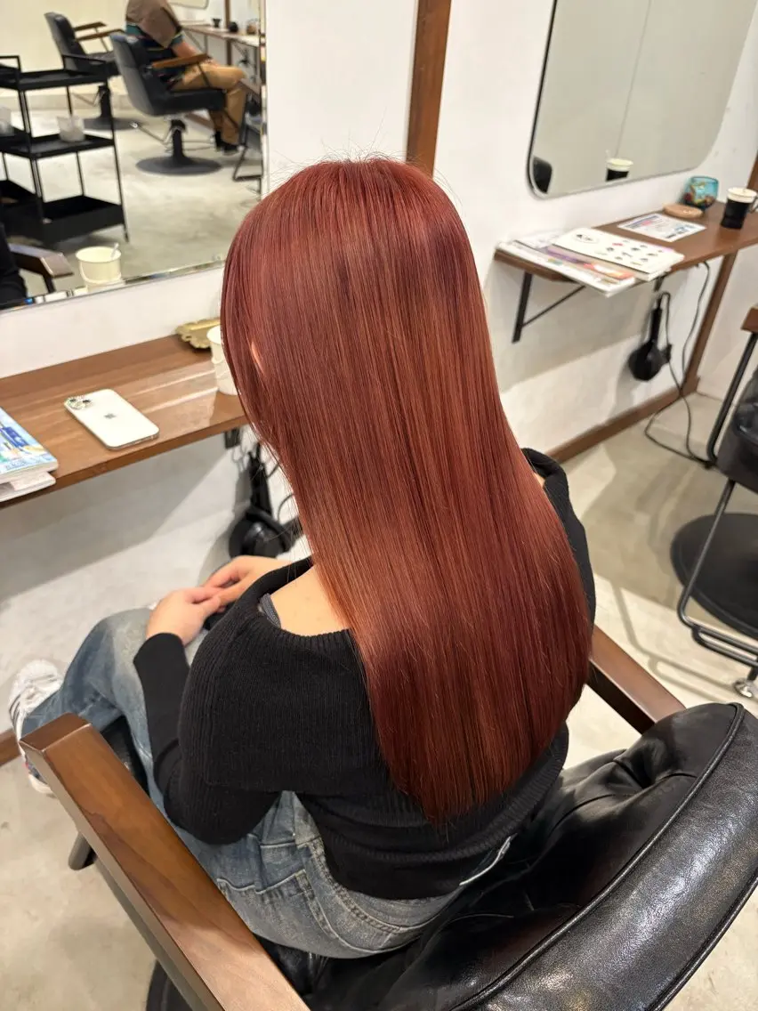 カラー ROUIS ホノカのヘアスタイル