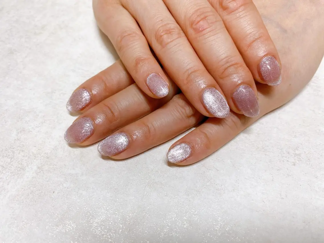 ネイル オーロラネイル フラワーネイル フットネイル フレンチネイル ジェルネイル mogunail &blowのネイルデザイン