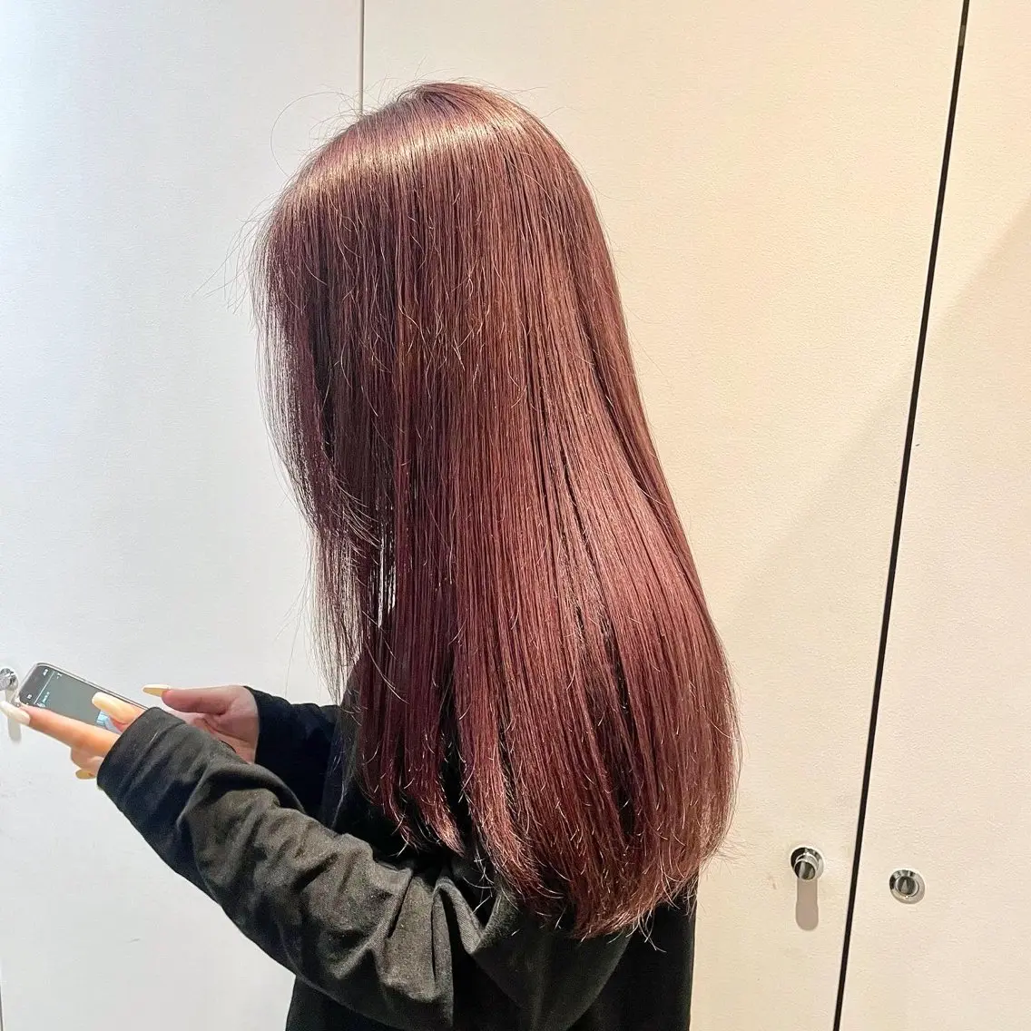 ロング 前田 菜奈子のヘアスタイル