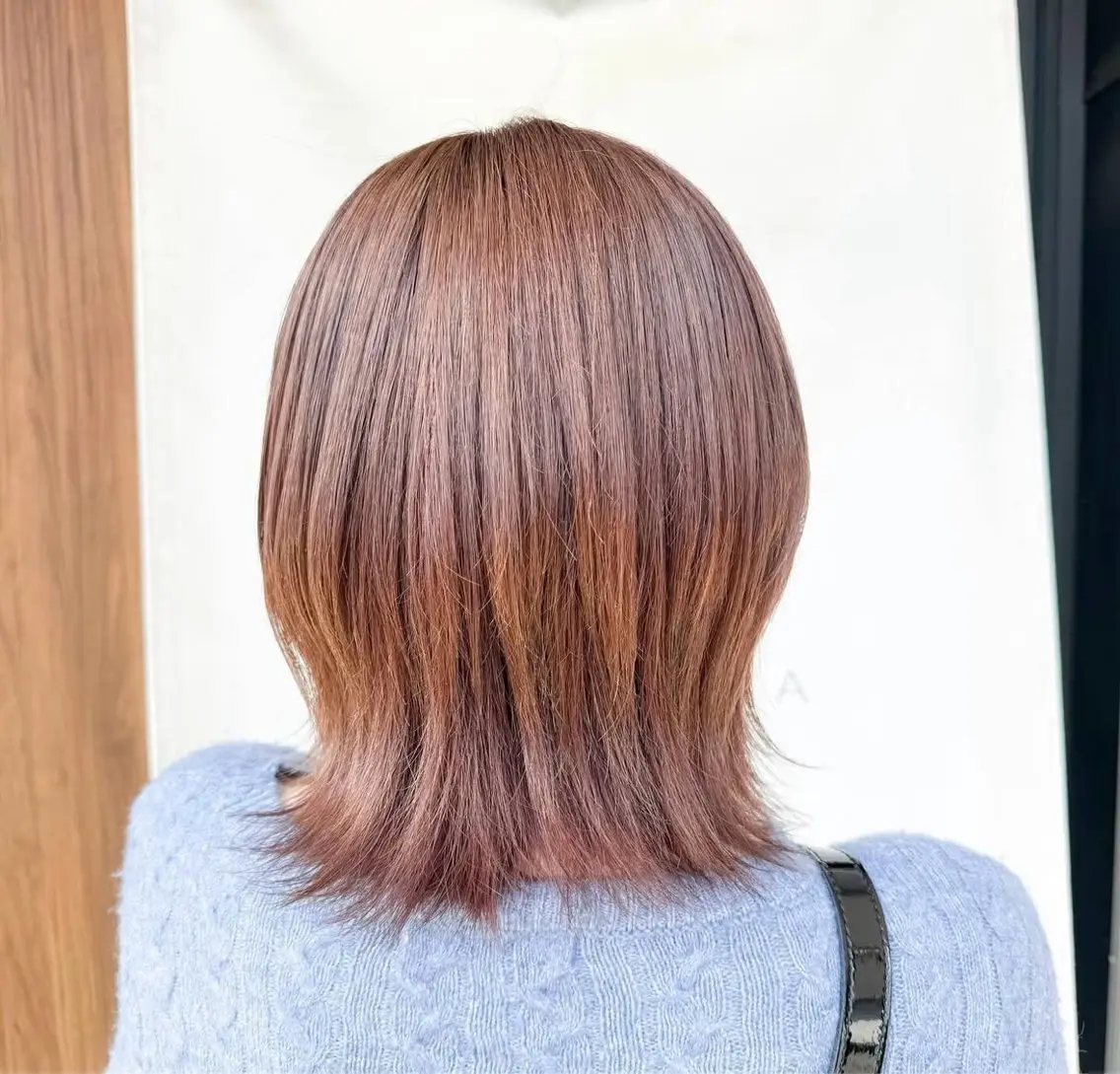 ミディアム カラー lore umeのヘアスタイル