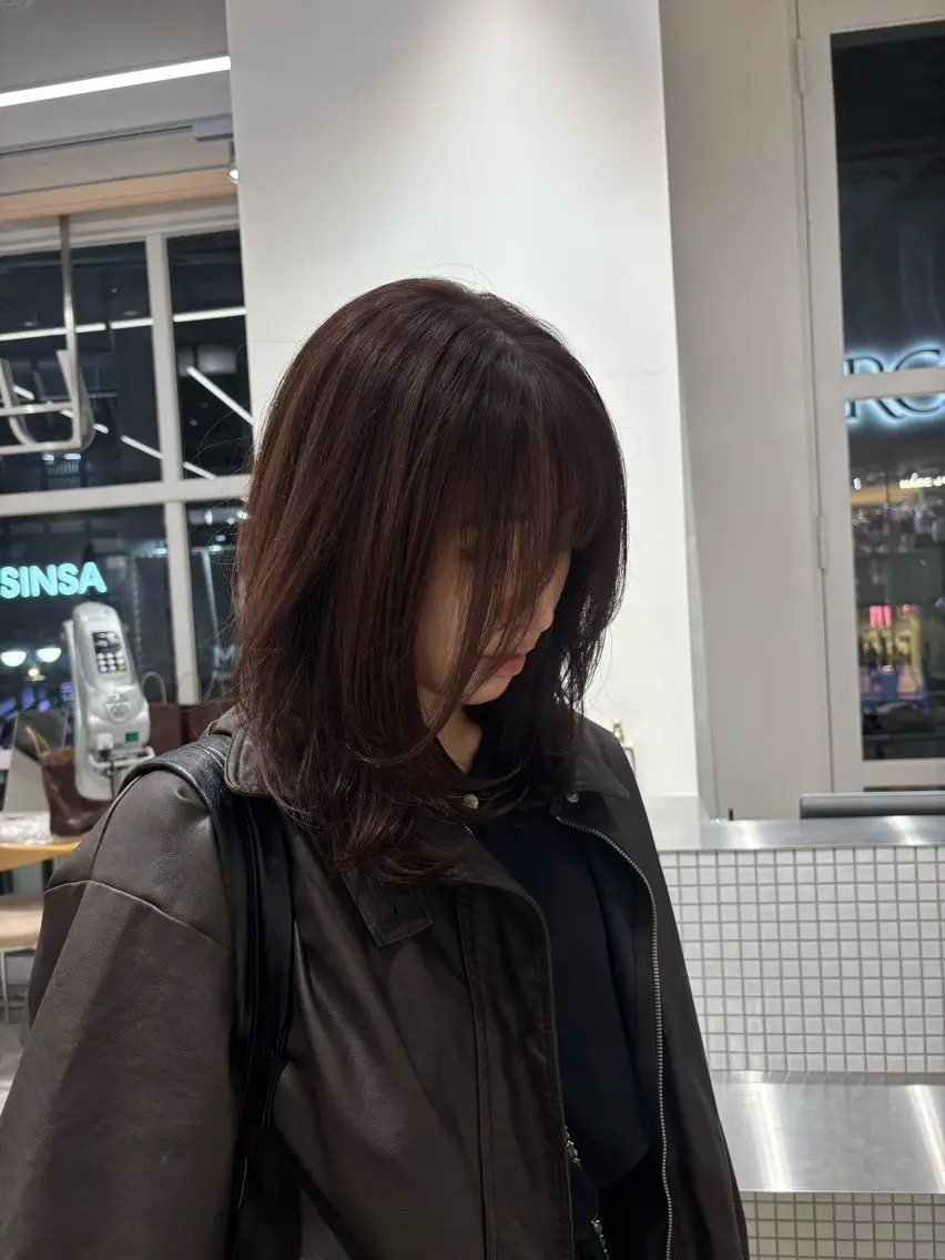 セミロング ヘアカラー トリートメント 縮毛矯正/透明感 カラー🍀そら🪽‪のヘアスタイル