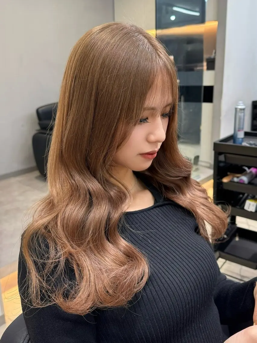 ロング カラー ベージュカラー ブリーチ ミルクティーベージュ カット ヘアカラー ベージュ/エクステ /職人/KENTAのヘアスタイル