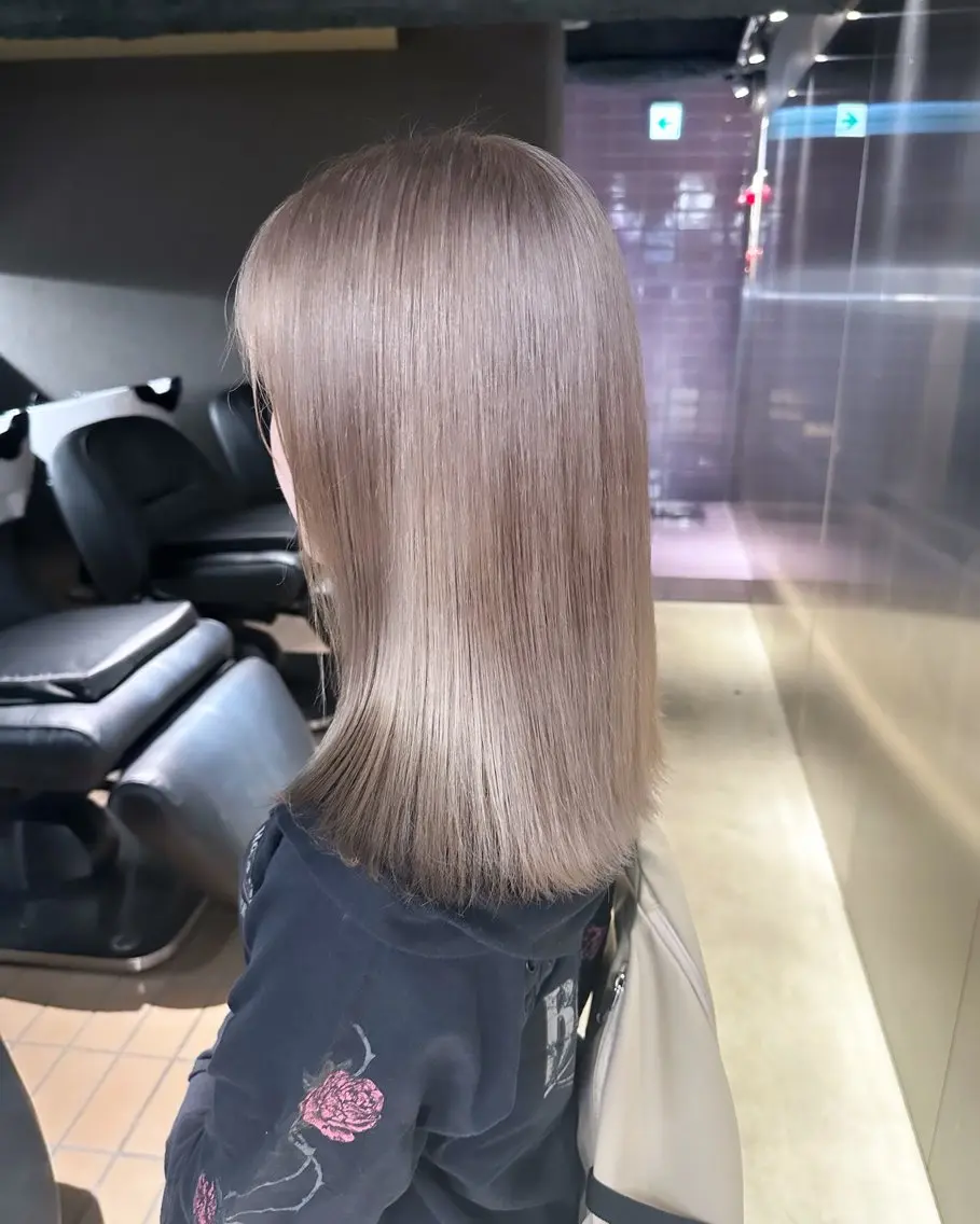 セミロング PELE /Nanakaのヘアスタイル