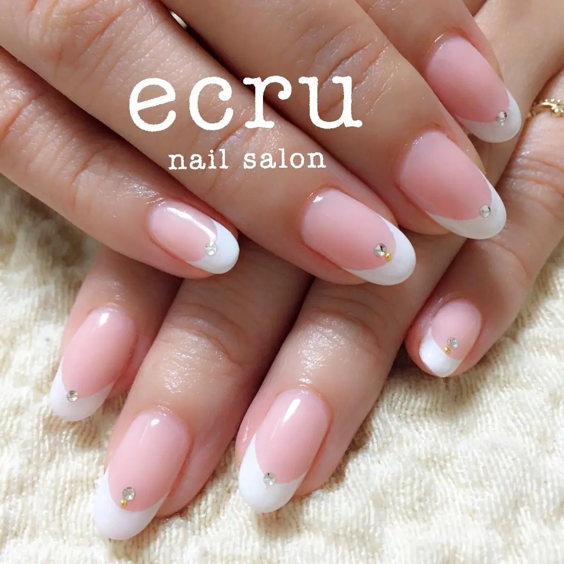 ネイル フレンチネイル ジェルネイル ワンカラーネイル シンプルネイル ストーンネイル ecru nail 長谷川まきのネイルデザイン