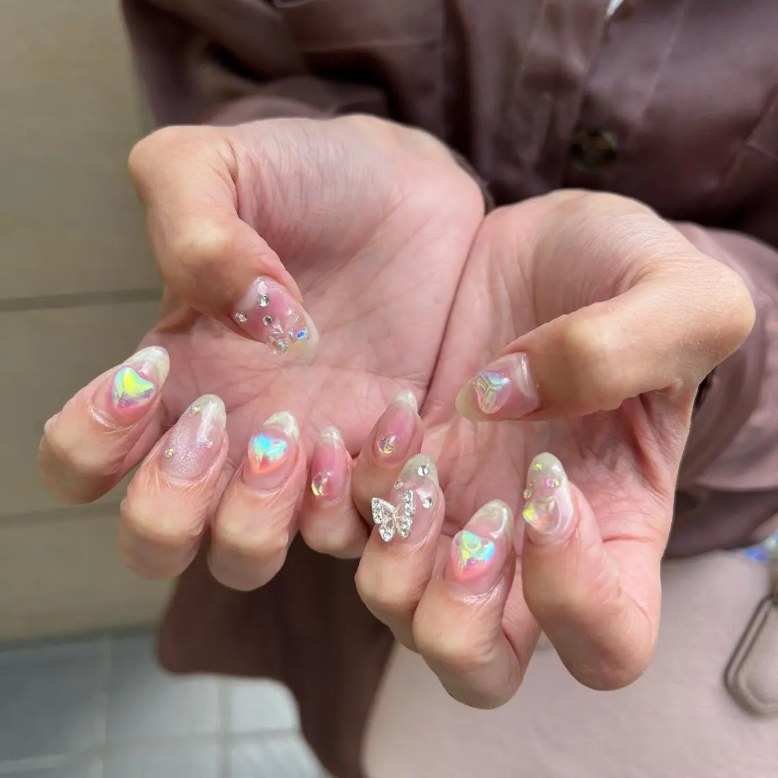 ネイル ワンホンネイル ハンドネイル 韓国🩶Y2Kネイル 💫くれはのネイルデザイン