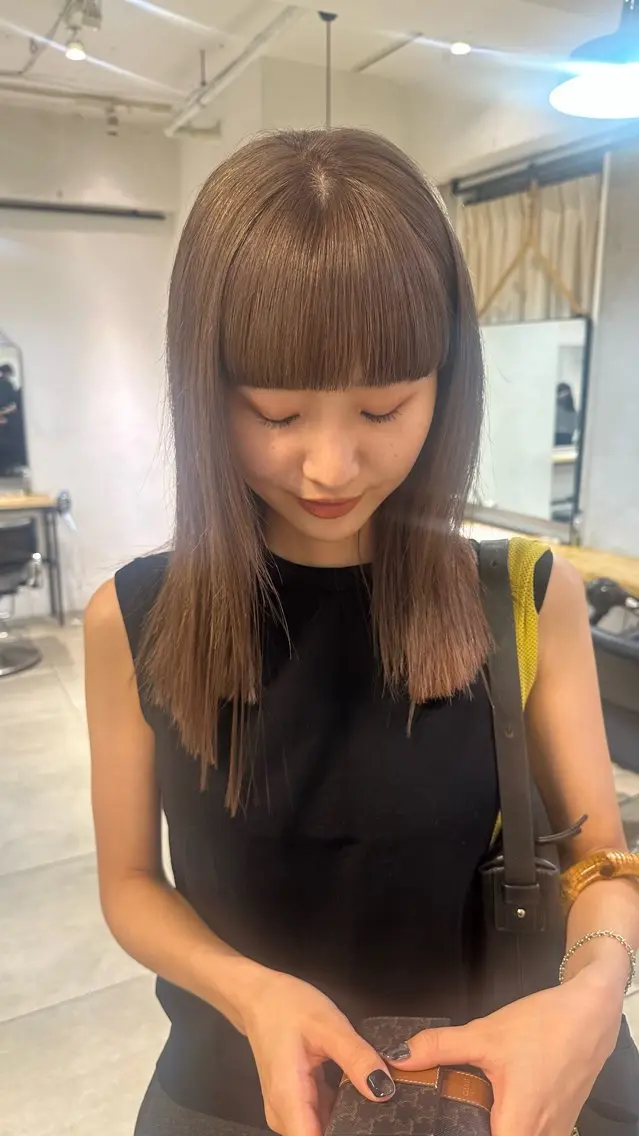 セミロング カラー ベージュカラー ブリーチ ハイトーンカラー ブリーチなしカラー ボブ REINA☁️透明感 カラー/ぷつっと♡のヘアスタイル