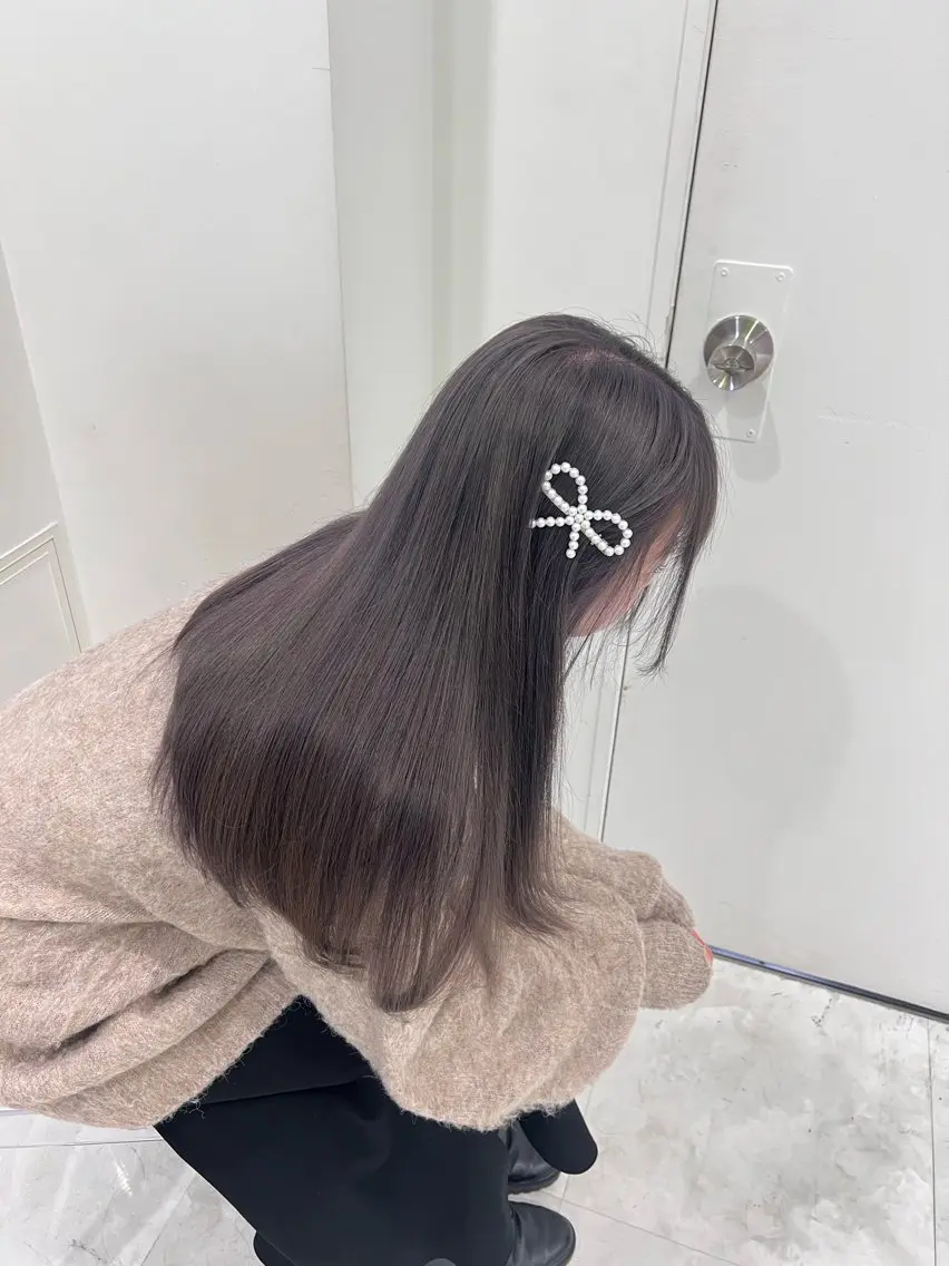 ミディアム カット ヘアカラー 縮毛矯正 トリートメント ヘッドスパ ヘアセット ブリーチなし透明感 カラー/MISANOのヘアスタイル