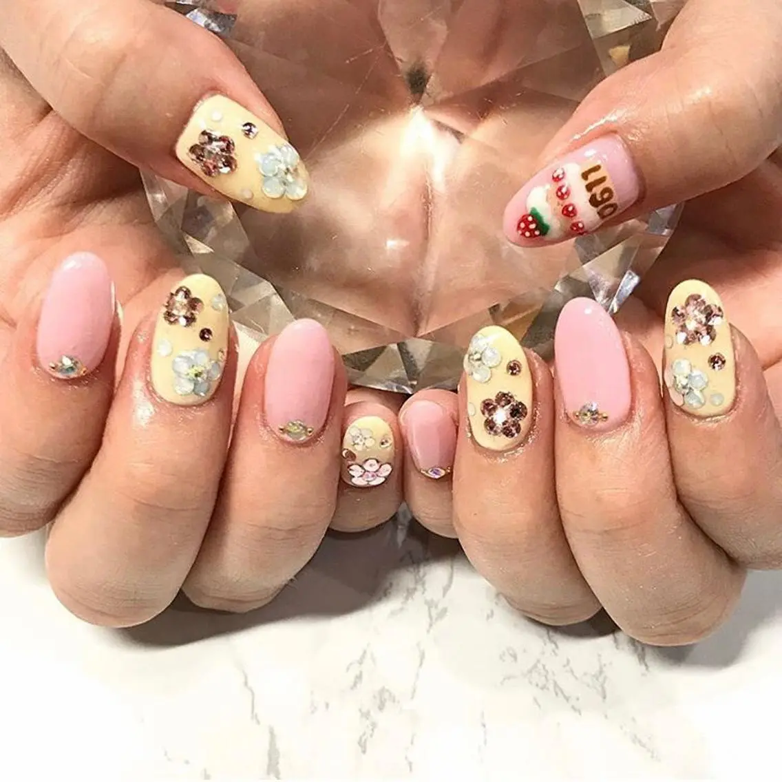 ネイル 渋谷／チップ長さ出し 👑アプレgel-xのネイルデザイン