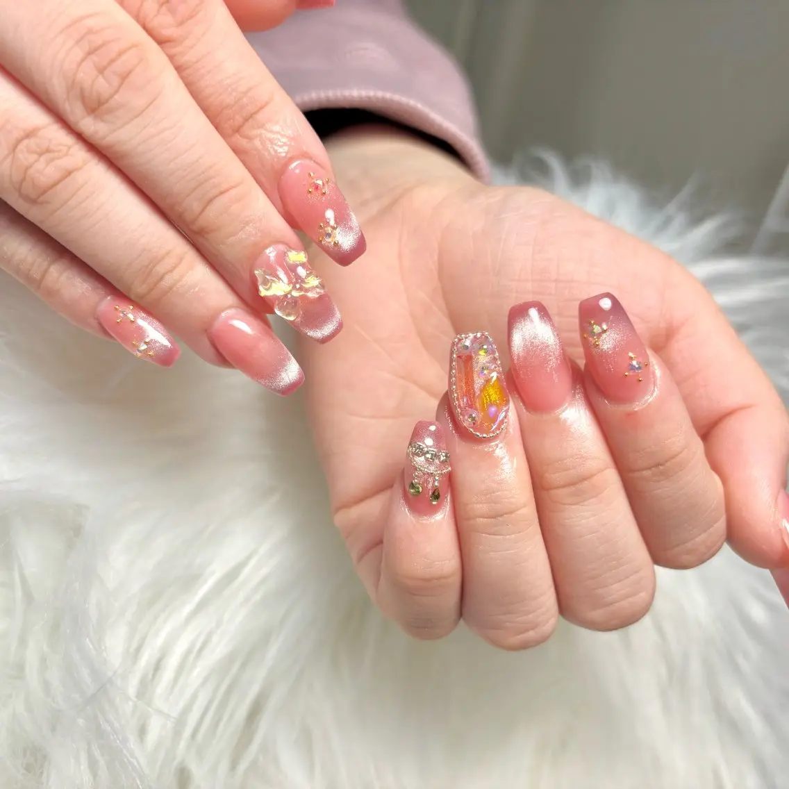 ネイル ガーリー ハンドネイル NAILSALON 【CHOUCHOU】のネイルデザイン