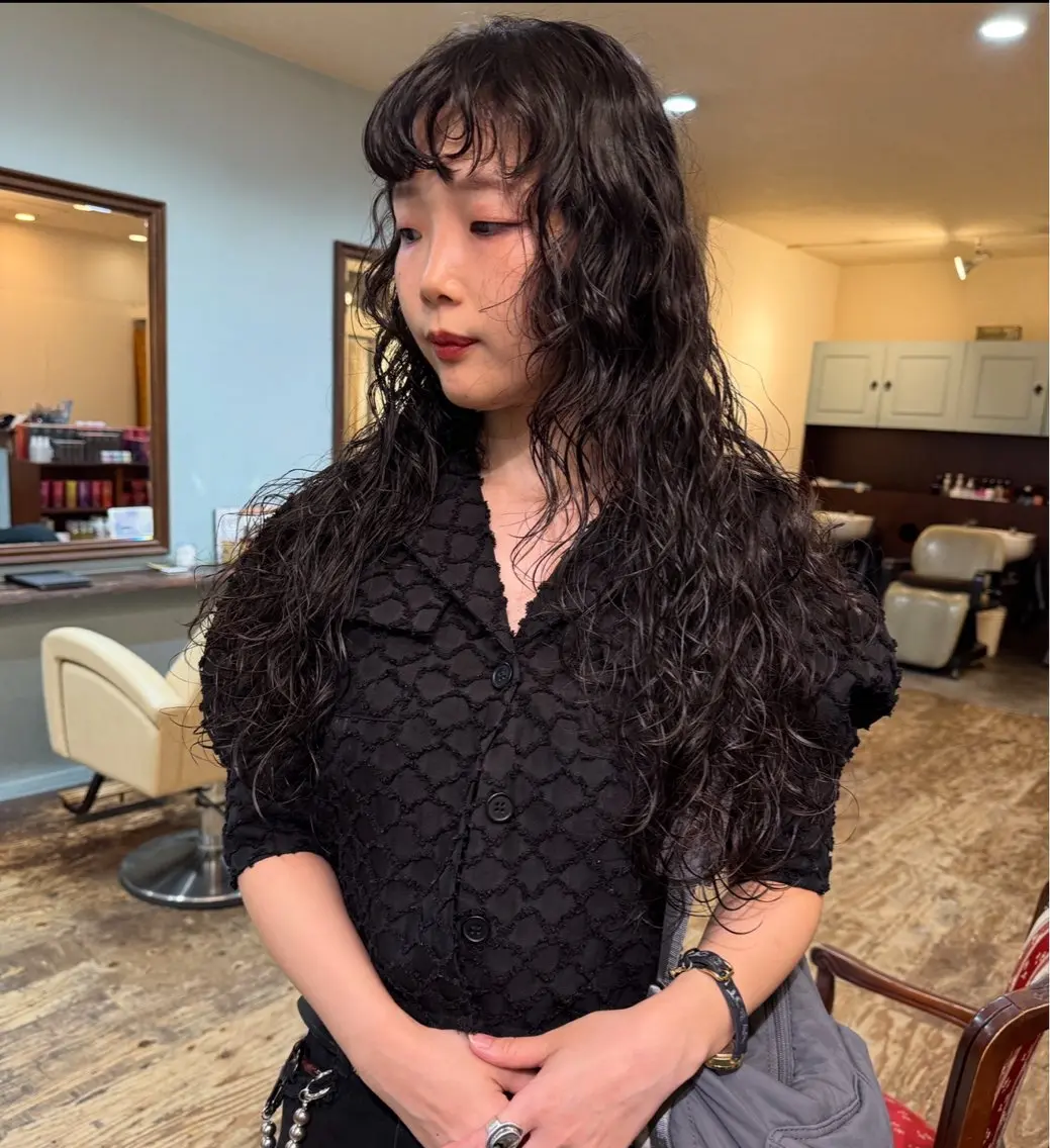 セミロング カット パーマ 心斎橋酸性ストレート 🛼MATOI🛼のヘアスタイル