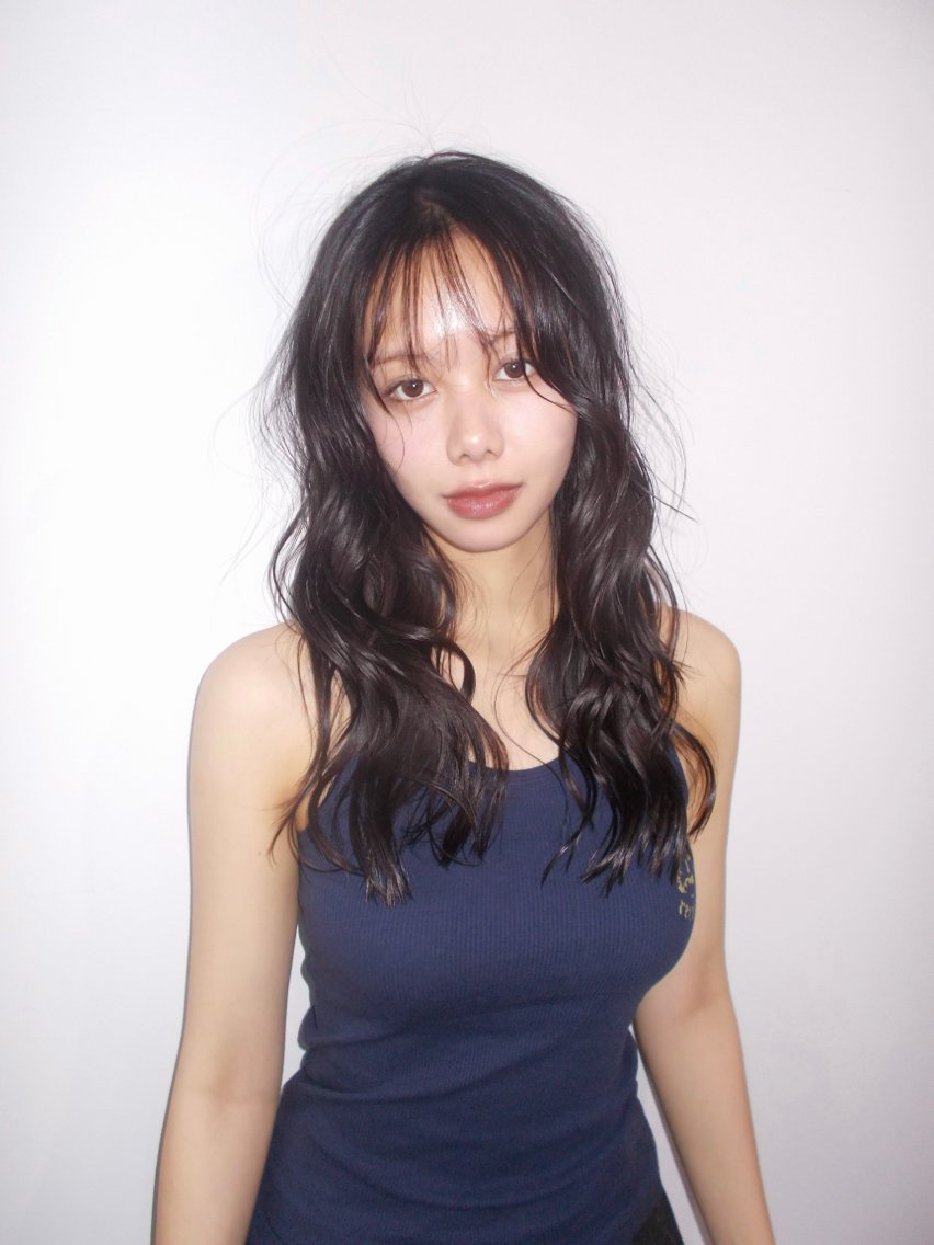 ロング カラー アッシュ アッシュブラウン ブラウンカラー カット ヘアカラー レイヤーカット/ ハイトーン/ゆうあのヘアスタイル