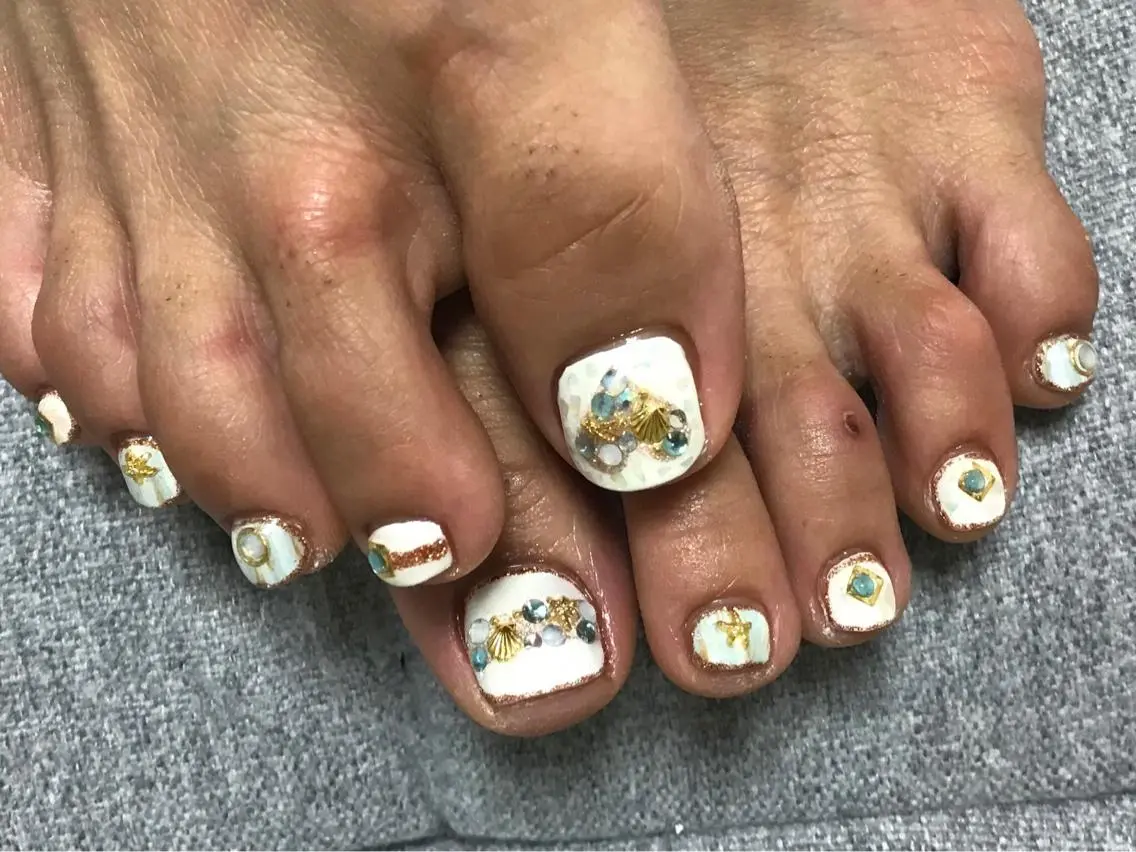 ネイル 佐藤 ゆうのネイルデザイン
