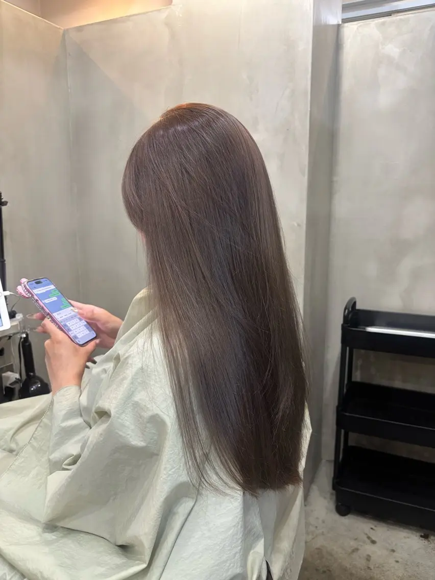 ロング カラー アッシュ ベージュカラー ブリーチ ヘアカラー 中園康 /カラー/ブリーチのヘアスタイル