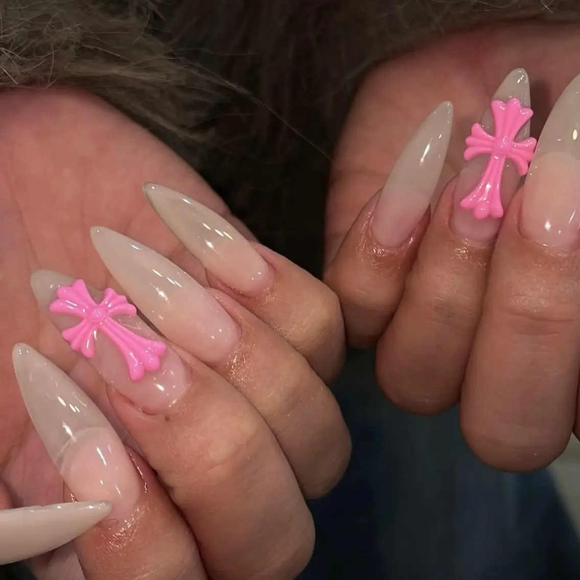 ネイル フレンチネイル ガーリー ガラスフレンチ 氷ネイル・うるうるネイル キラキラネイル ハンドネイル JOSIE nail studioのネイルデザイン