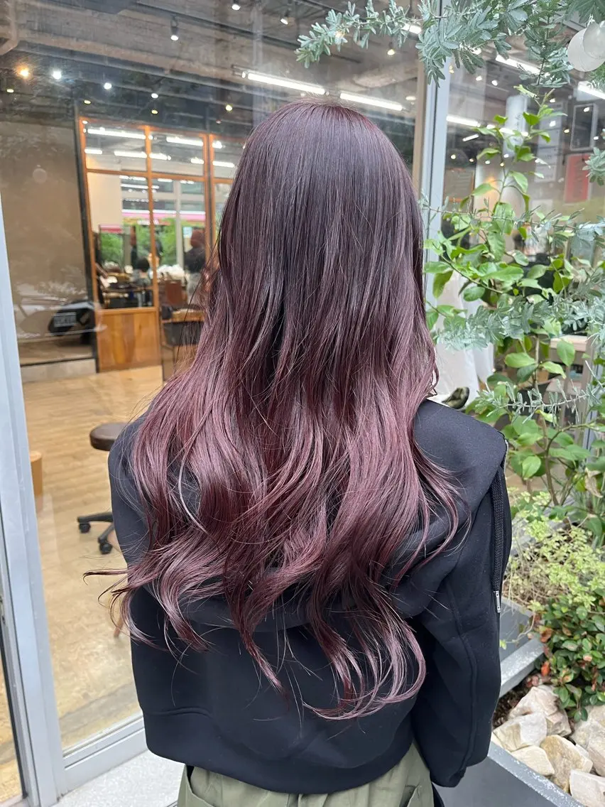 カラー ブラウンカラー ピンクカラー 相田 佳乃のヘアスタイル