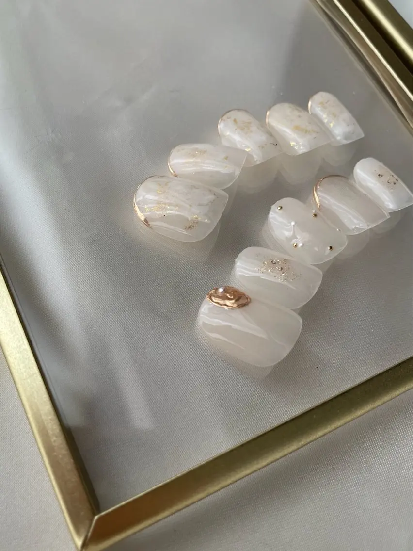 ネイル ニュアンスネイル ハンドネイル cachette mのネイルデザイン