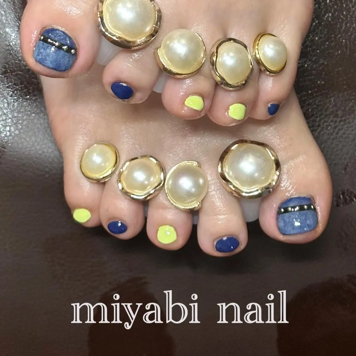 ネイル アートネイル カジュアル フットネイル ジェルネイル ネイビー フットネイル miyabi nail 桂川駅近くのネイルデザイン