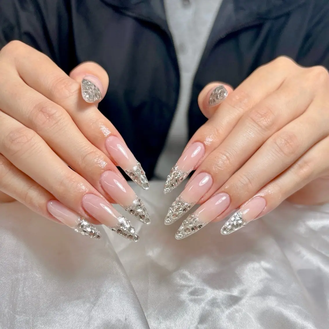 ネイル MOON nailsのネイルデザイン