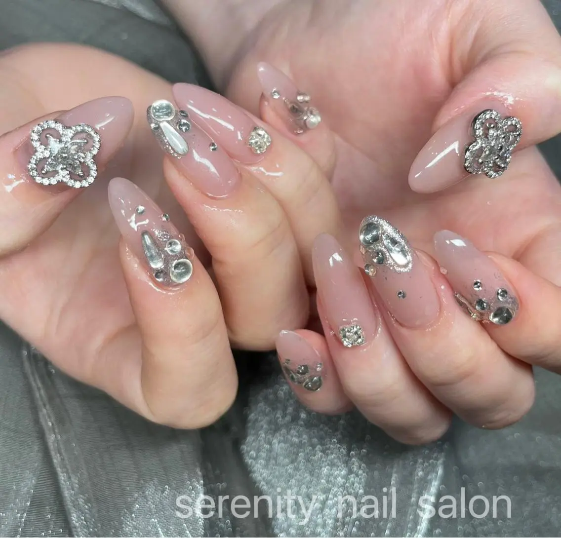 ネイル ハンドネイル ハンドケア ✨Serenity Nail salonのネイルデザイン