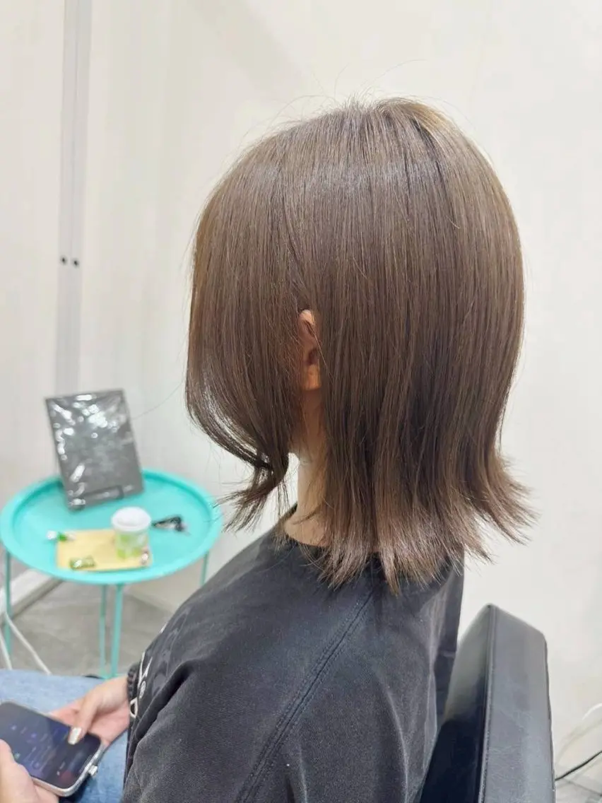 ショート カラー ブリーチ 透明感カラー ブリーチなしカラー カット ヘアカラー レイヤー/ショート chere狭山のヘアスタイル