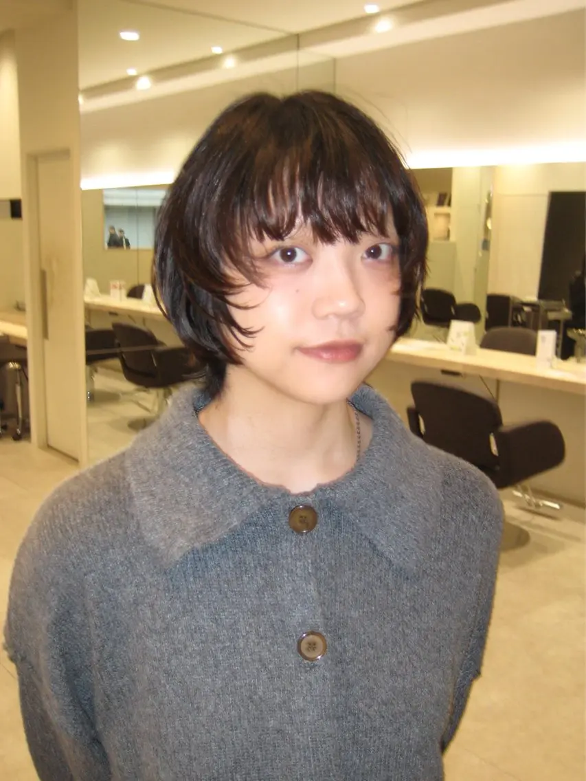 ショート カラー 顔まわりレイヤー レイヤーカット 似合わせカット ショートヘア ウルフカット カット ヘアカラー トリートメント 艶カラー/レイヤー /atsumi🪷のヘアスタイル