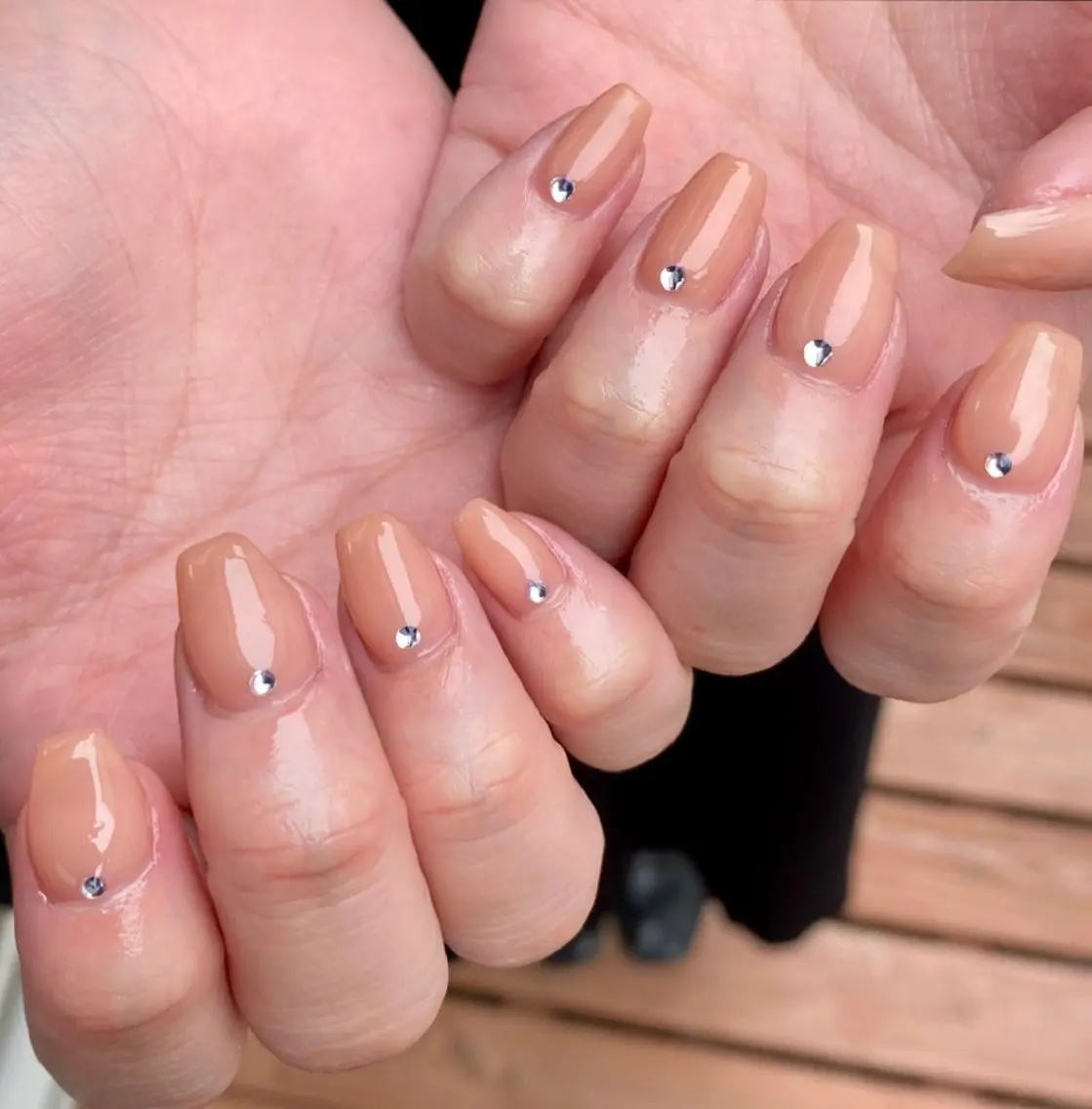 ネイル ストーンネイル ハンドネイル Miley nailのネイルデザイン