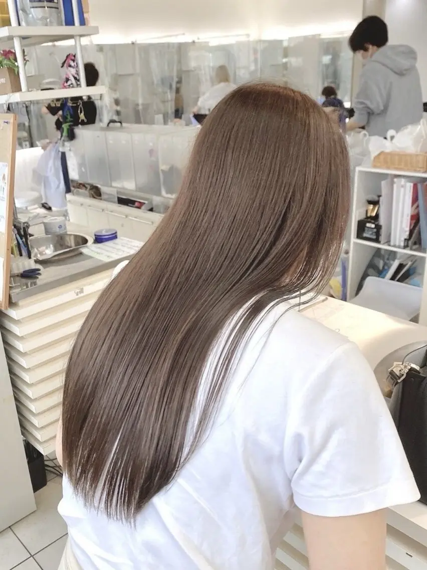 ロング カラー 🌟カラー特化🌟 大村 遥咲のヘアスタイル