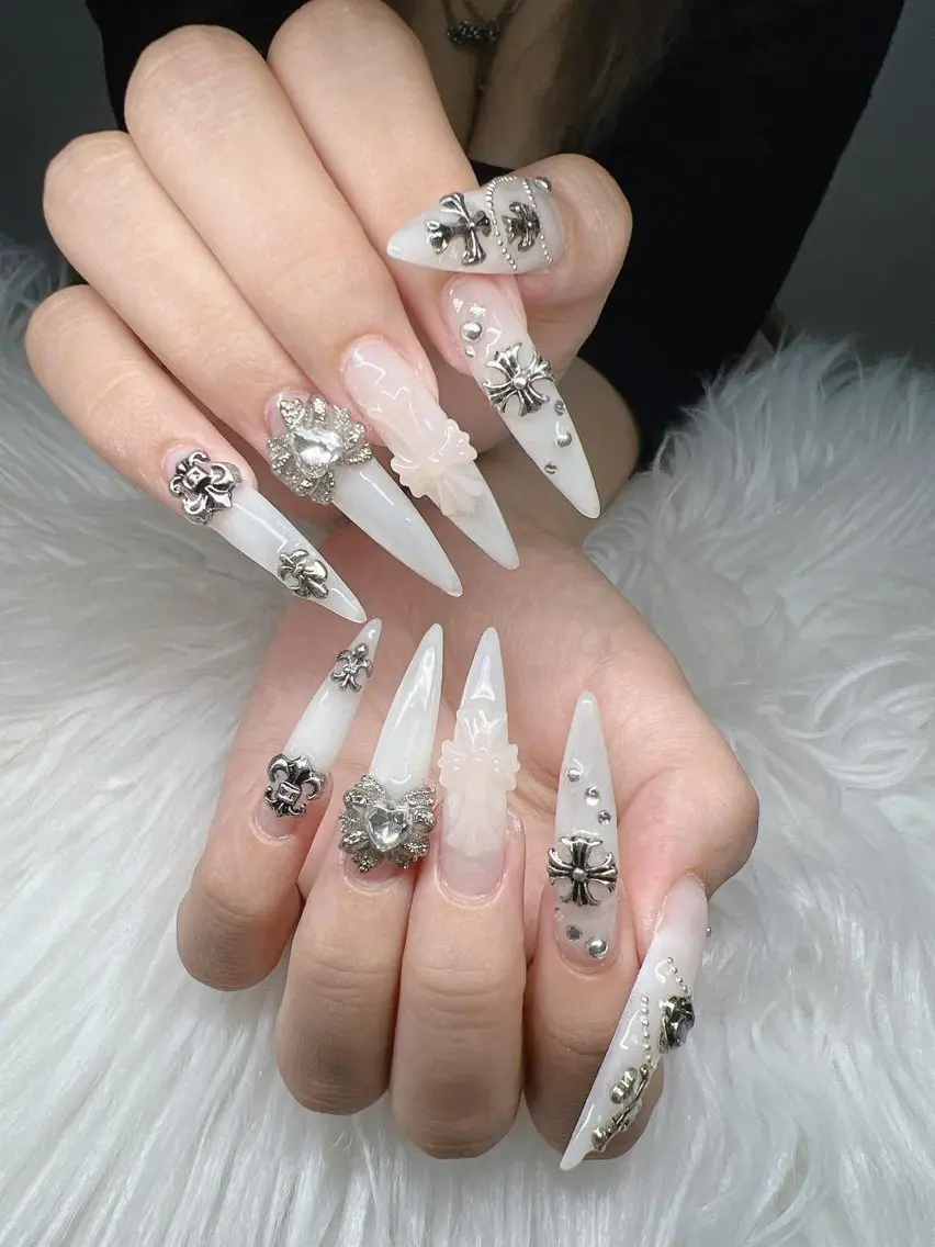 ネイル 長さ出し グラデーション 卒業式 キラキラネイル マグネットネイル ハンドネイル Lee Nailsのネイルデザイン