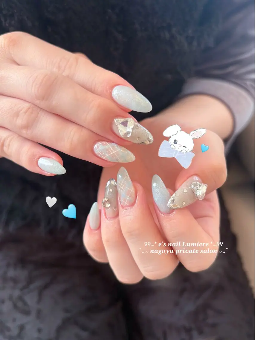 ネイル ハンドネイル ハンドケア e’s nail Lumièreのネイルデザイン