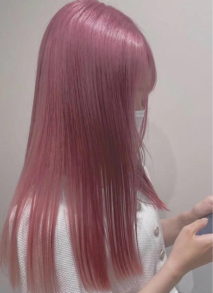ロング カラー ヘアカラー 西村 理伽のヘアスタイル