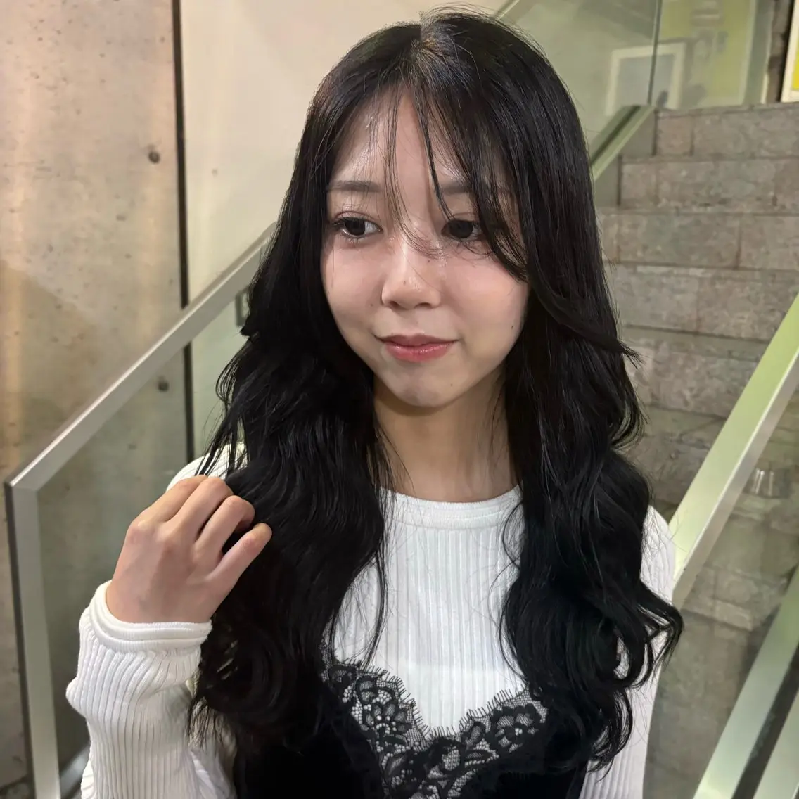 カラー 透明感カラー ヘアカラー HAGA HINAのヘアスタイル
