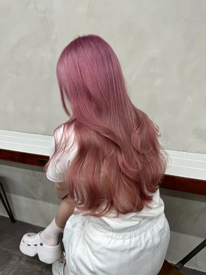 ロング カラー アッシュ ベージュカラー ブリーチ ブロンド ブラウンカラー カット ヘアカラー トリートメント ブリーチ ハイトーン 特化🌈フジタハルキのヘアスタイル