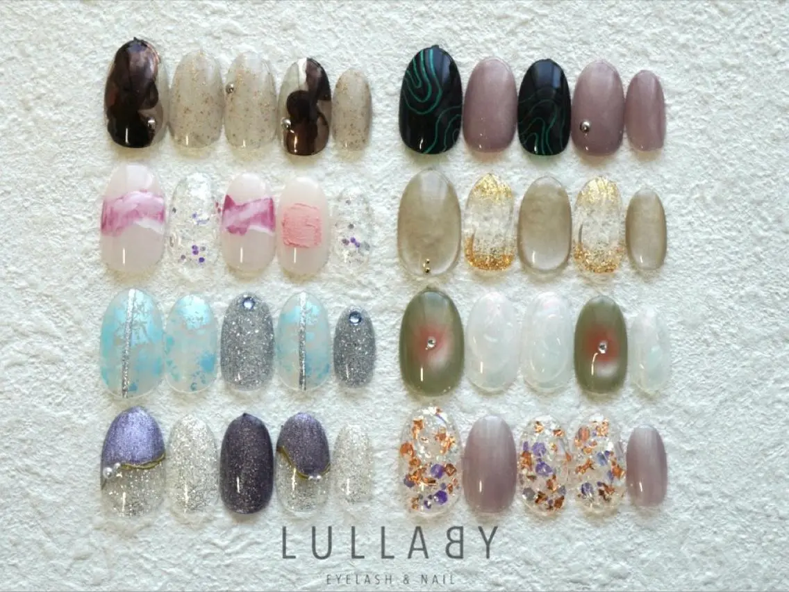 ネイル ニュアンスネイル LULLABY 立川の眉毛・アイブロウイメージ