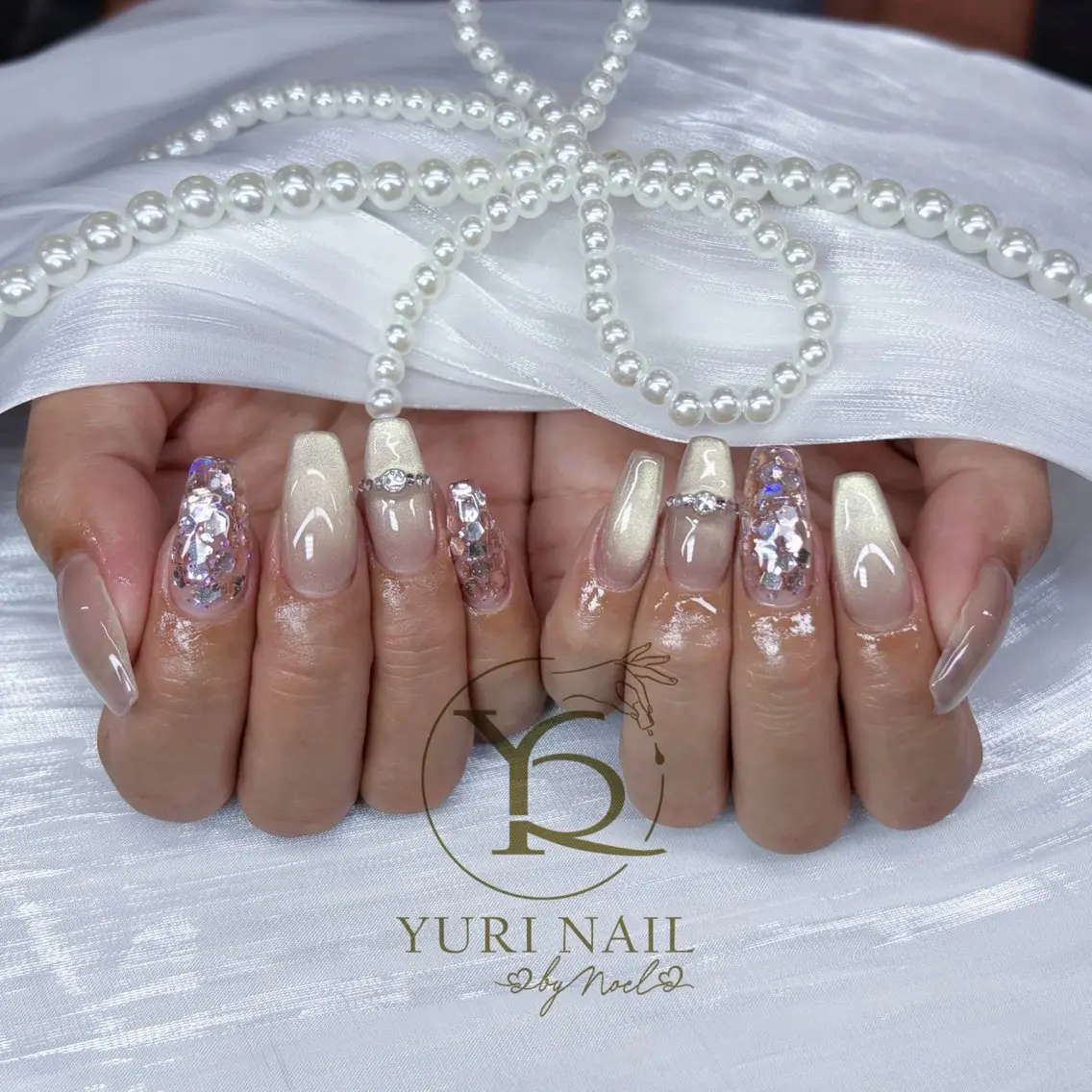 ネイル ハンドネイル フットネイル ハンドケア YURI Nail NARITAのネイルデザイン