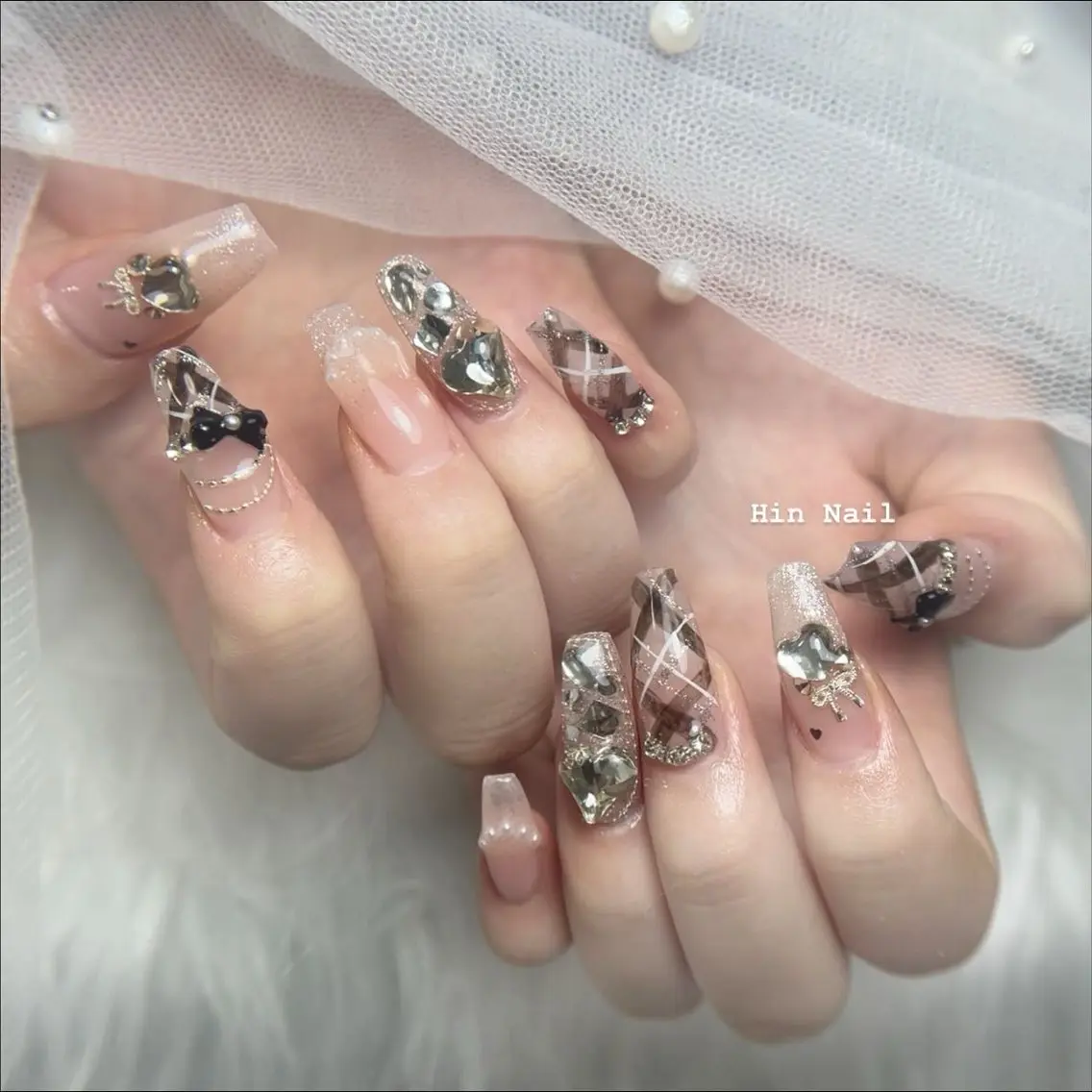 ネイル フットネイル フレンチネイル ジェルネイル グラデーション 韓国ネイル ハンドネイル HIN NAILのネイルデザイン