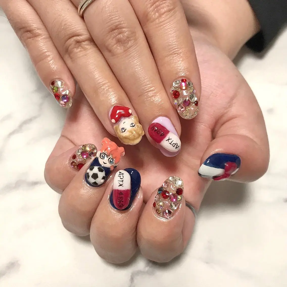 ネイル アートネイル 持ち込み ワンカラーネイル ストーンネイル ステラ marikominoのネイルデザイン
