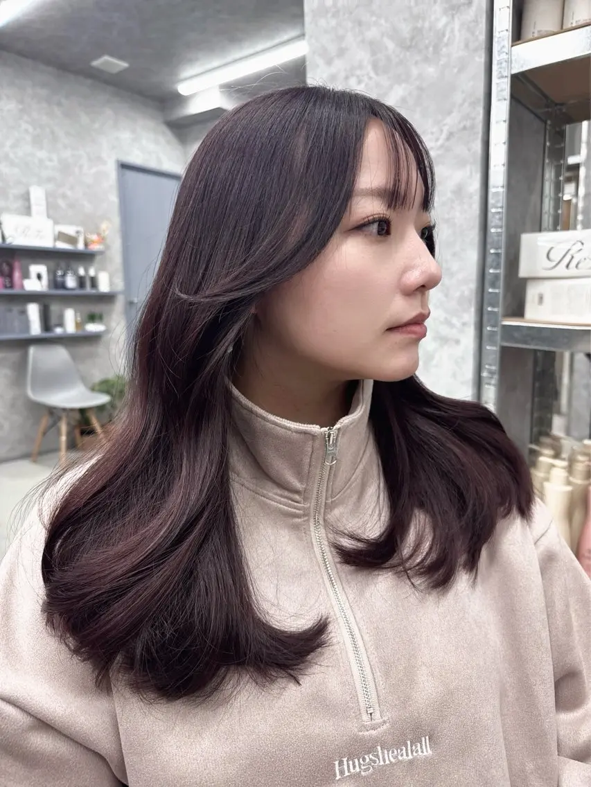 ロング ピンクラベンダー 韓国風カラー🤎 𝒄𝒉𝒊𝒌𝒂のヘアスタイル